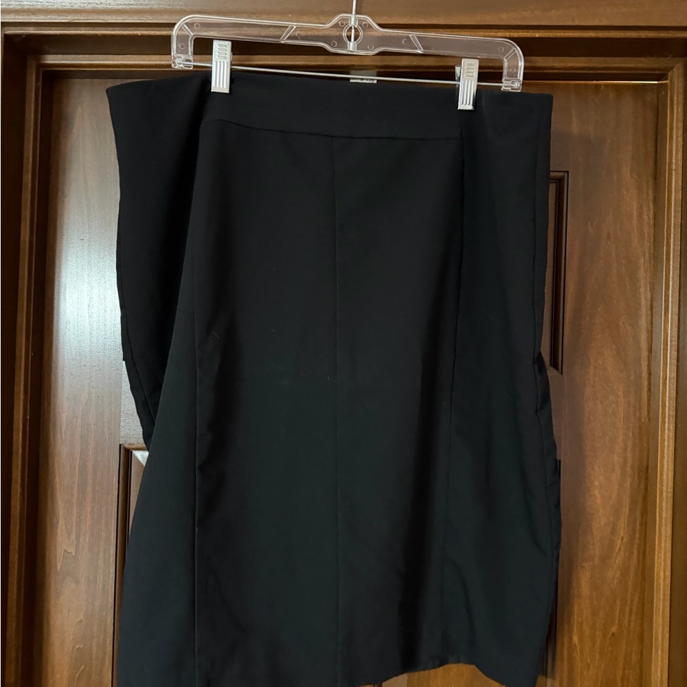 Worthington Classic Black Pencil Skirt